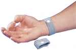Davis 400 Queaze-Away Wristband 